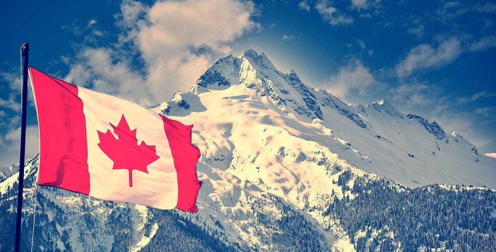 canada-flag-mountain